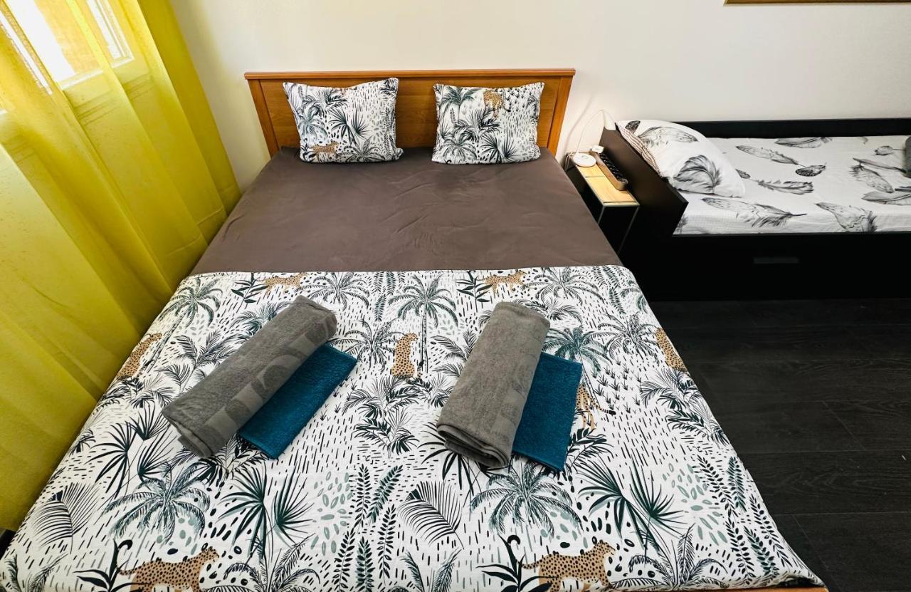 The Nice - 3 Rooms, 3Air Cond, 3Tv, 3Fans, 2 Wc, Wifi Everywhere 5Min Aeroport, Train, Beach, 1Min Tram, 15 Min Centre, Port, Parking Possible Dış mekan fotoğraf